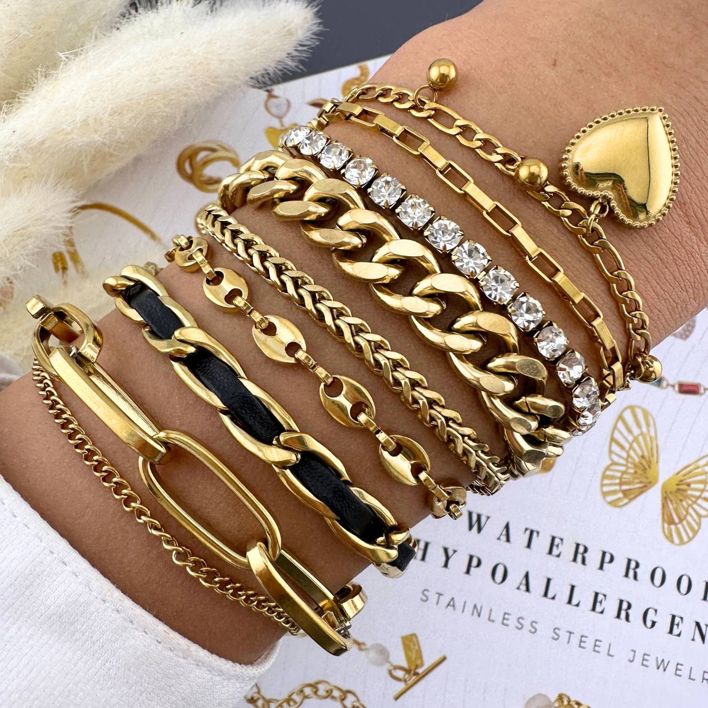 Goldenes Tennisarmband mit Zirkonia – Wasserfest, Hypoallergen & Verstellbar (16 + 5 cm)