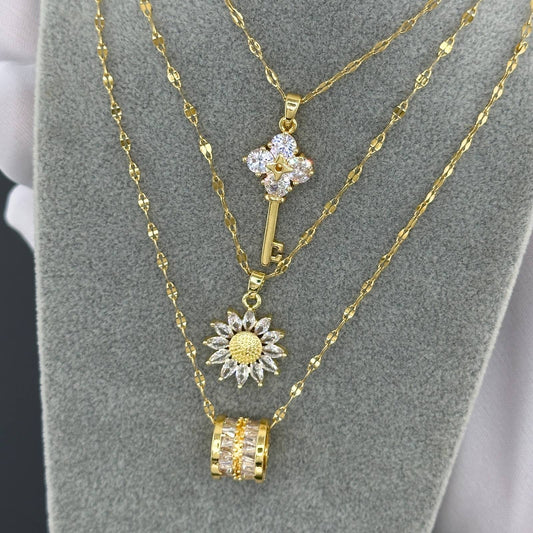 18-carat gold plated stainless steel necklace with key ring