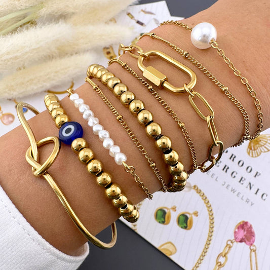 Gold chain bracelet with faux pearl – Minimalist waterproof jewelry, hypoallergenic, 17+5 cm adjustable